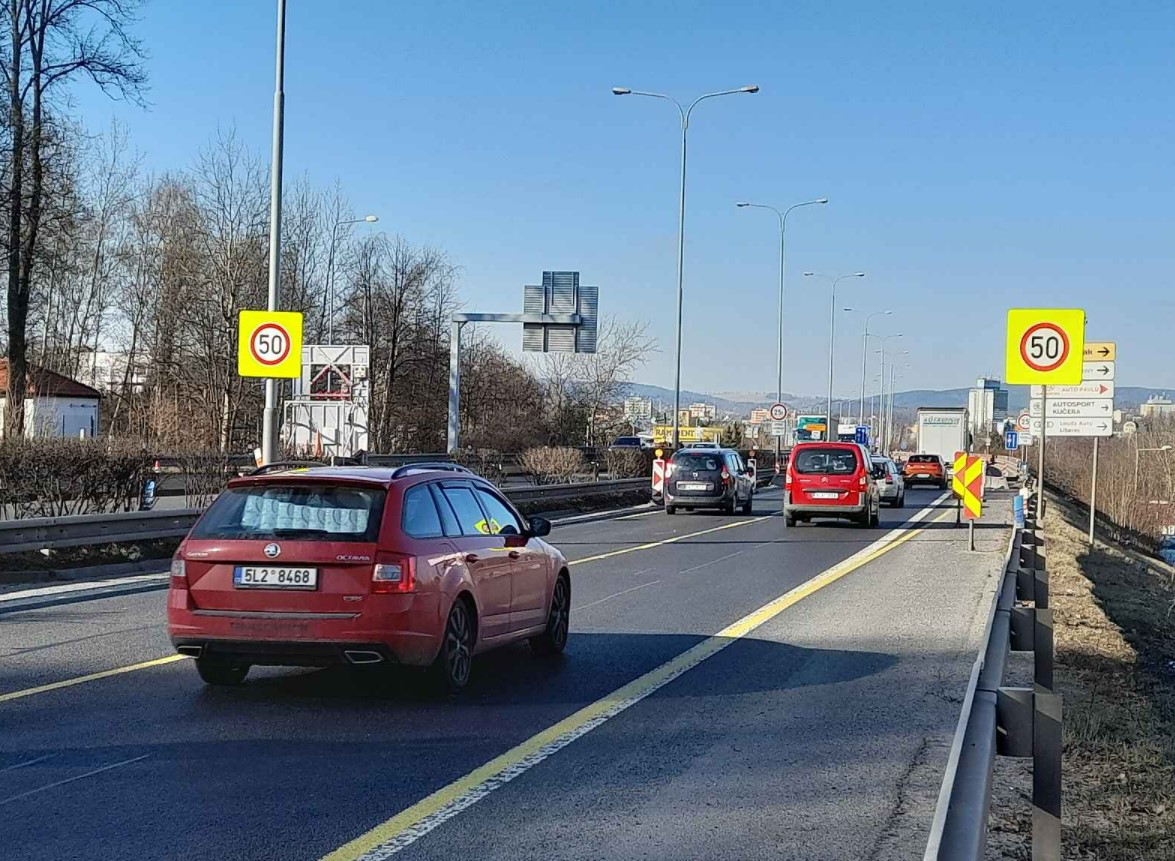 Na opravy silnic letos Liberec vydá bezmála 50 milionů korun