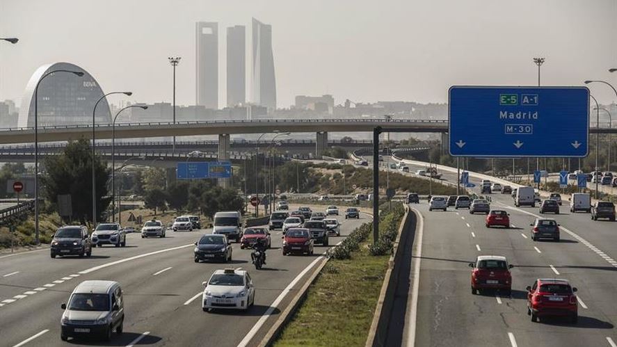 Čerpací stanice ve Španělsku dávají slevy na pohonné hmoty