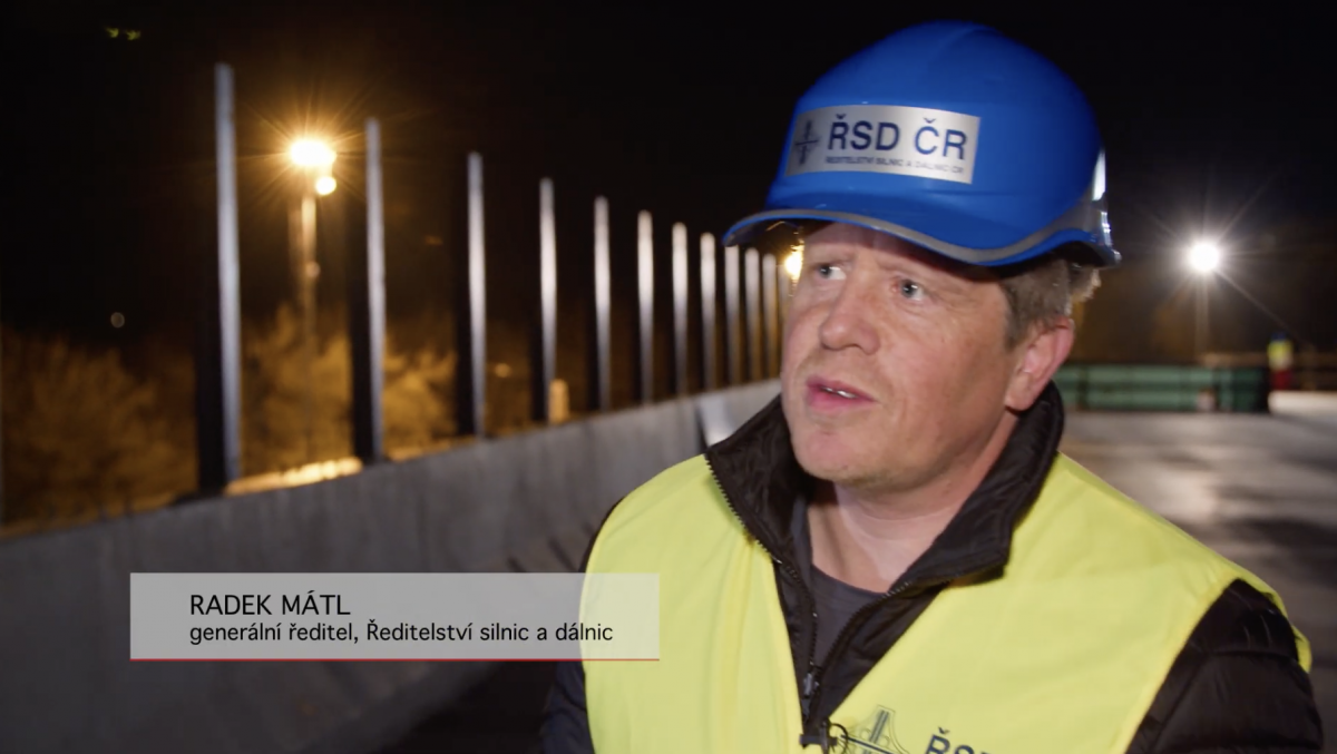 VIDEO: Otáčení mostu u Uherska. Jak impozantní akce probíhala?