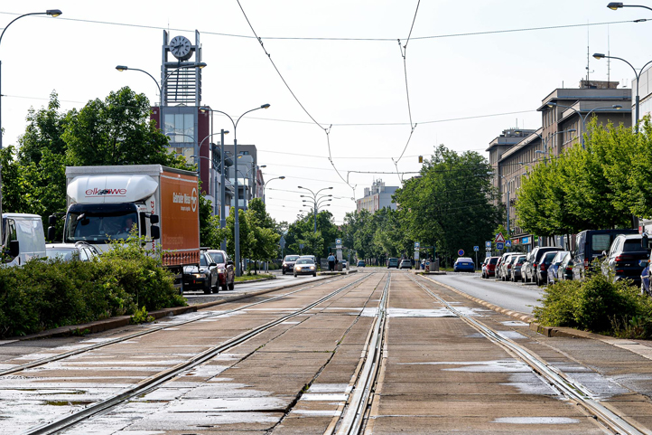 Oprava kilometrové tramvajové trati na Koterovské v Plzni začne 1. června 