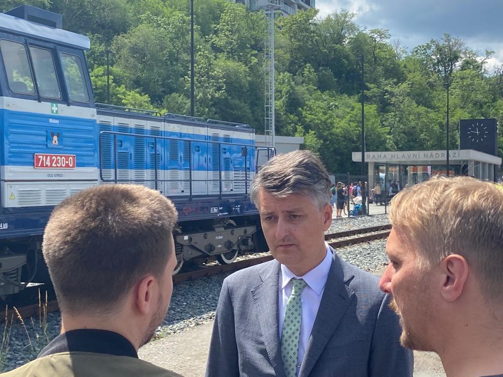 VIDEO: Na slavnostní ukázce TGV v Praze jsme vyzpovídali generálního ředitele Správy železnic Jiřího Svobodu! 