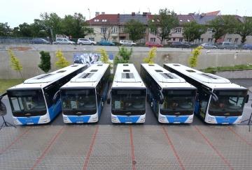 V příštím roce se v Plzeňském kraji nebude zdražovat jízdné ve vlacích ani autobusech