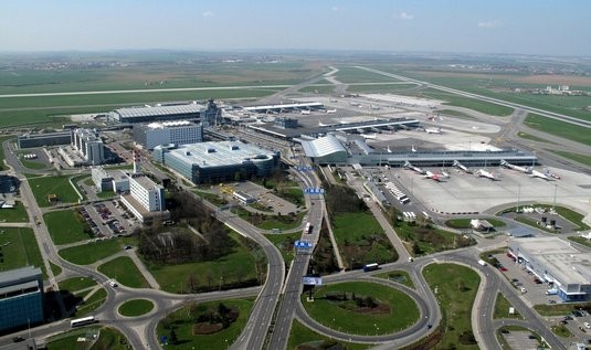 Na pražském letišti se odbavilo 3,12 milionů cestujích, což je meziročně o 544 % více