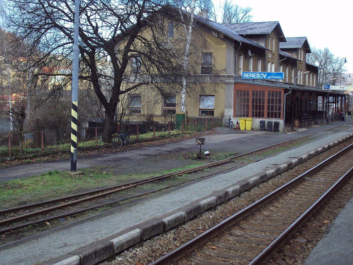 Výpravní budova v Benešově nad Ploučnicí se dočká rekonstrukce, která začne letos na podzim