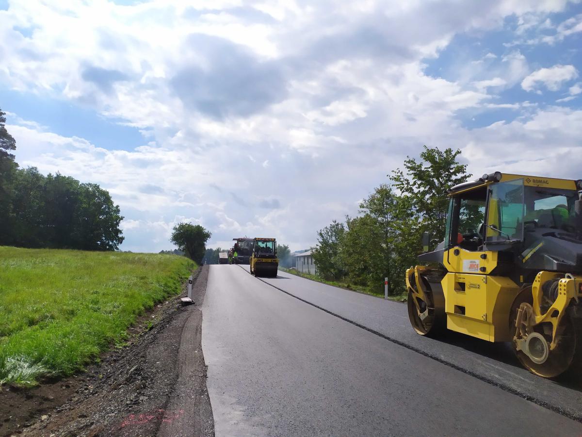 Úsek silnice I/22 u Zavlekova na Klatovsku bude brzy průjezdný bez omezení!