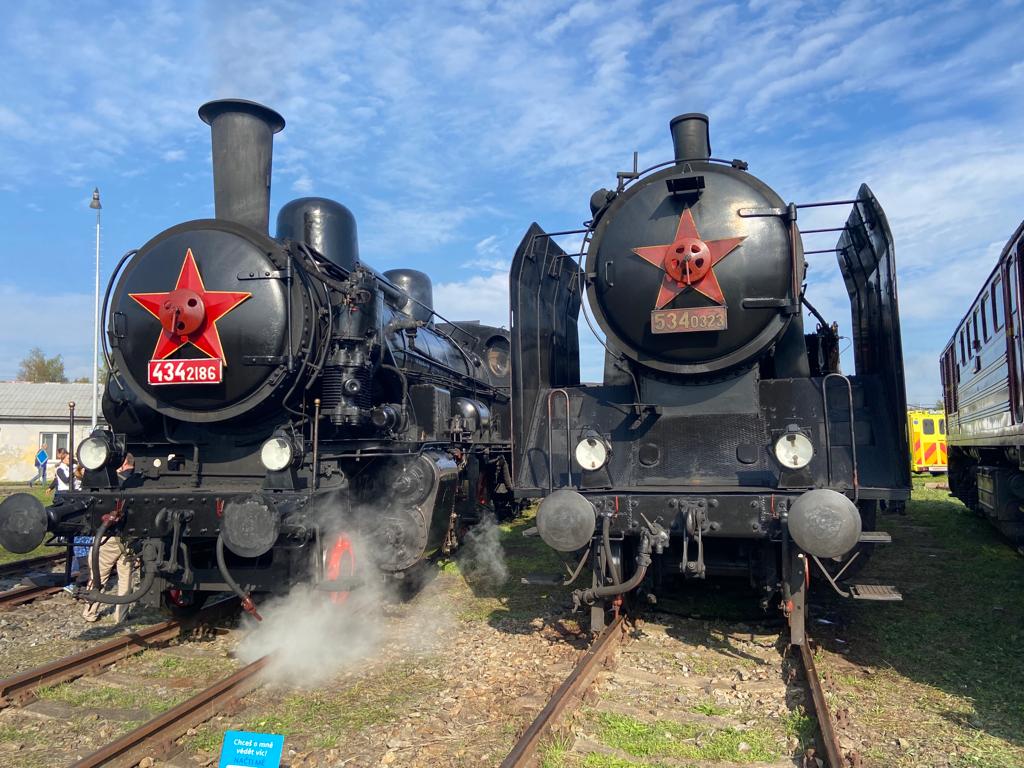 FOTOREPORTÁŽ: Očima návštěvníků jsme zažili Národní den železnice 2022 v Plzni!