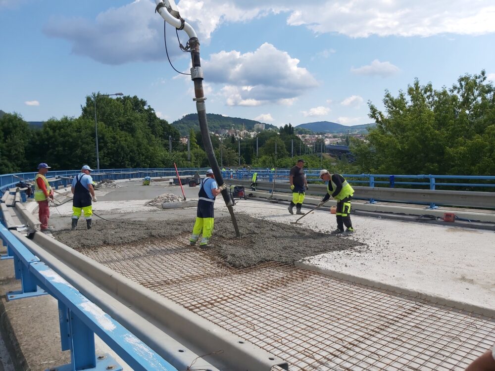 Fotoreportáž: Nový most v Děčíně je plně průjezdný
