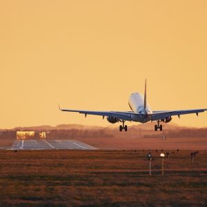 Letecký provoz na Letišti Praha se kvůli pravidelné údržbě přesune na vedlejší dráhu