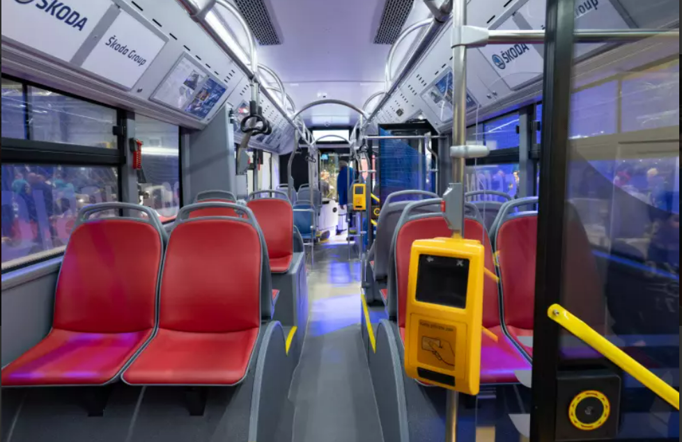 V Praze začne jezdit první vodíkový autobus Škoda H´City