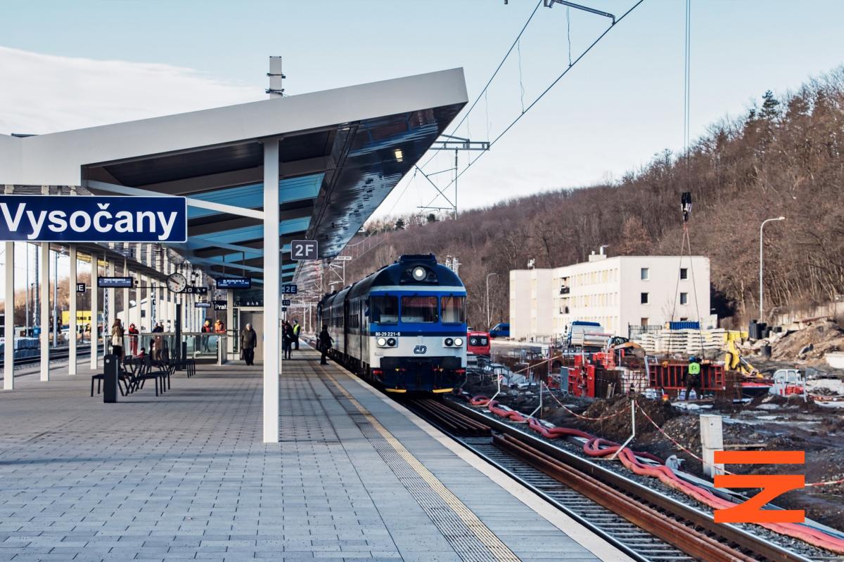 Správa železnic nezahálí ani v novém roce! Nádraží ve Vysočanech se mění před očima.