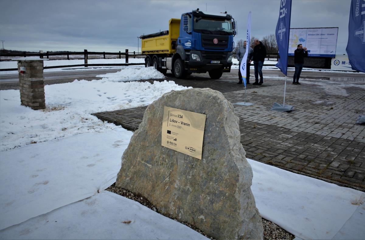 ŘSD započalo stavbu jihočeské silnice I/34 mezi Lišovem a Vranínem! Slavnostně ji zahájil i ministr Martin Kupka