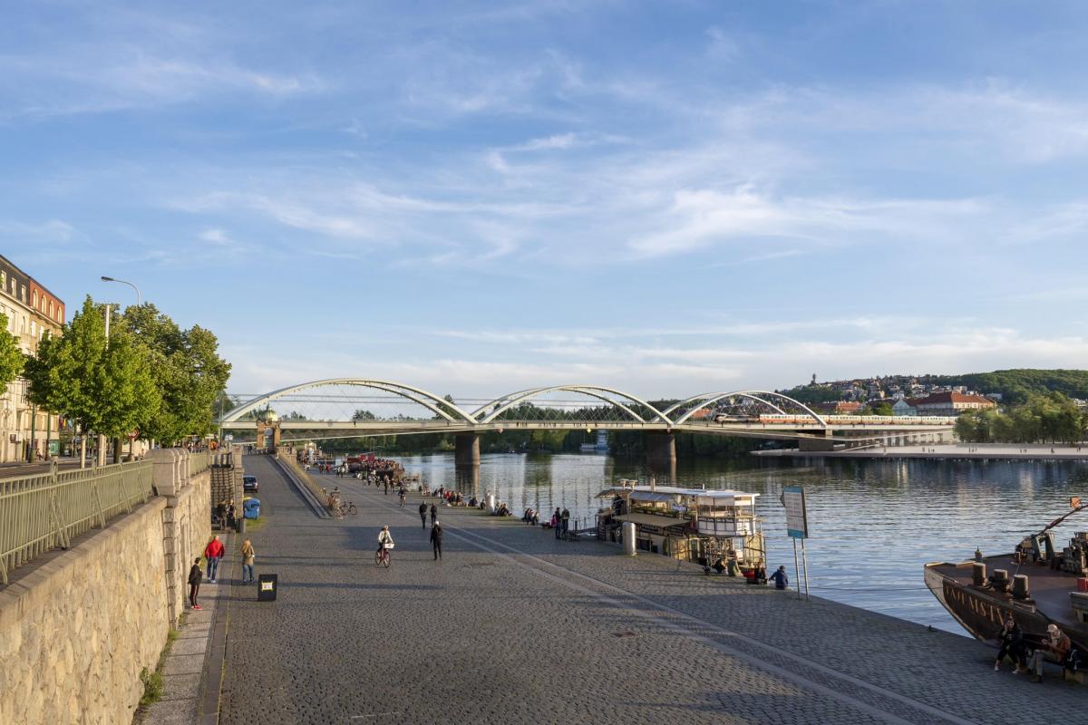 Modernizaci železničního mostu pod Vyšehradem podpořili i obyvatelé pražské Výtoně