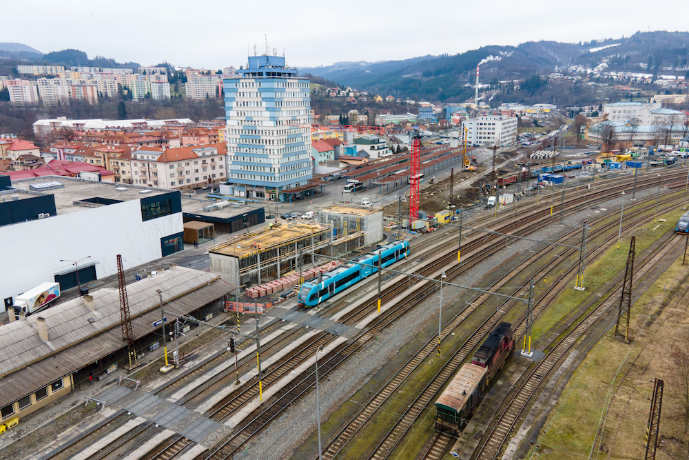 Rekonstrukce vsetínské stanice se přesouvá do samotného centra města