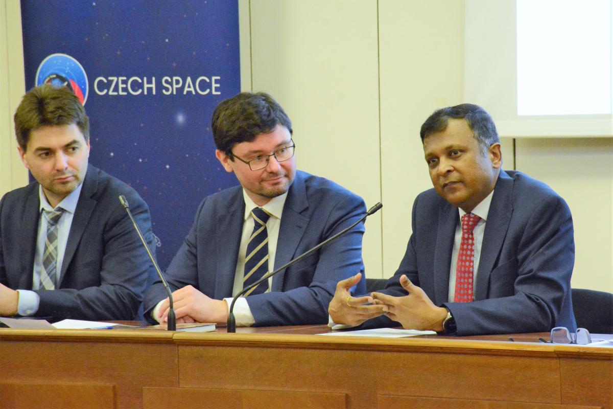Spolupráce Česka a Indie v oblasti kosmických aktivit se posílila