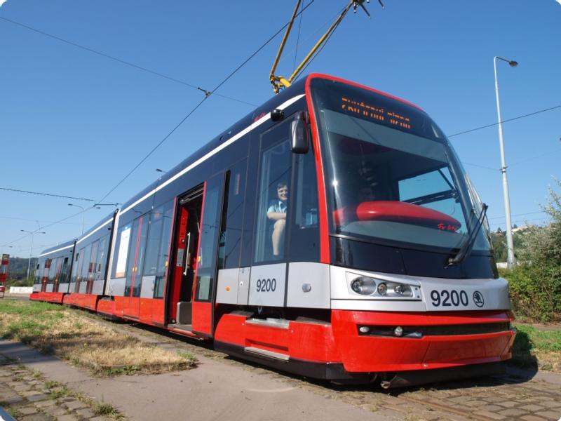 V pražské ulici Badeniho se na sedm týdnů přeruší provoz tramvají i automobilů