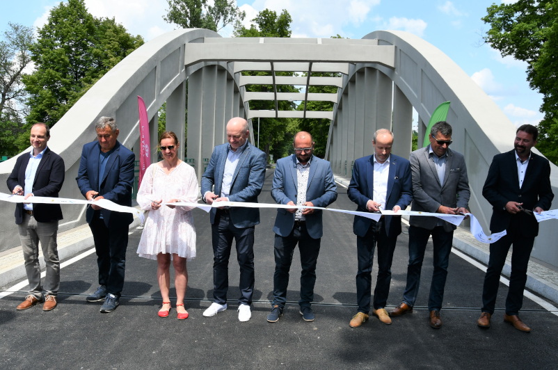 Vodňanský most opět slouží veřejnosti