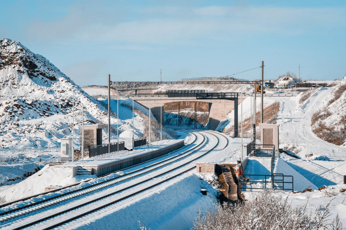 Fotoreportáž: Správa železnic finišuje s modernizací IV. koridoru v úseku Sudoměřic