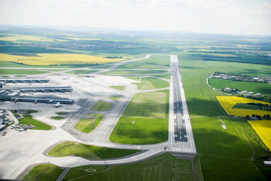 Podle odhadů snížilo Letiště Praha ztrátu na zhruba miliardu korun