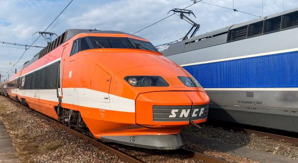 Rail Bussiness Days je u konce. Rail Show TGV po České republice ale nekončí!