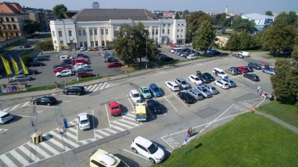 Zklidnění dopravy v centru Olomouce pokračuje. Došlo ke změnu směru jednosměrek