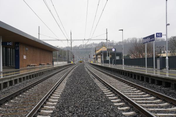 Správa železnic zajistila, že zpoždění vlaků se snížilo o více než 30 %