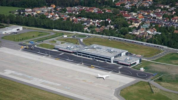Rozvoj Letiště Pardubice není ohrožen, v nové sezoně bude nabízet ještě více letů