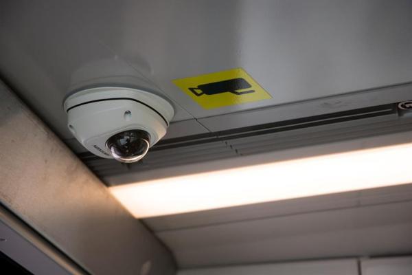Všechna vozidla MHD v Ostravě už mají bezpečnostní kamery