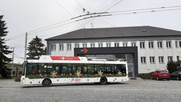 Vánoční trhy v Hradci Králové doplní speciální vánoční autobusová linka