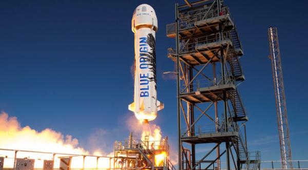 Raketa firmy Blue Origin vynesla k vesmíru dceru prvního amerického astronauta