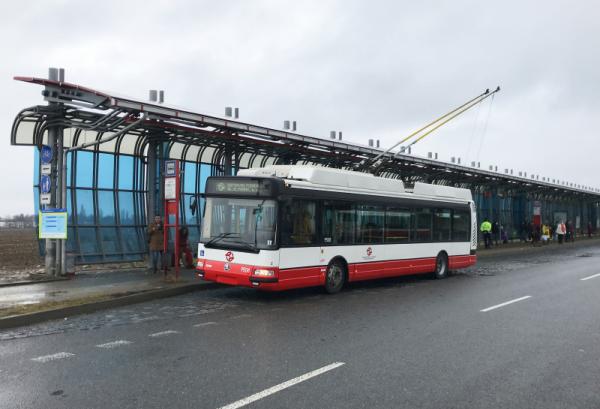Dopravní podnik města Prahy zahájil stavbu trolejbusových tratí